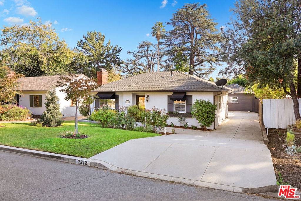 Pasadena, CA 91104,2212 E Crary ST