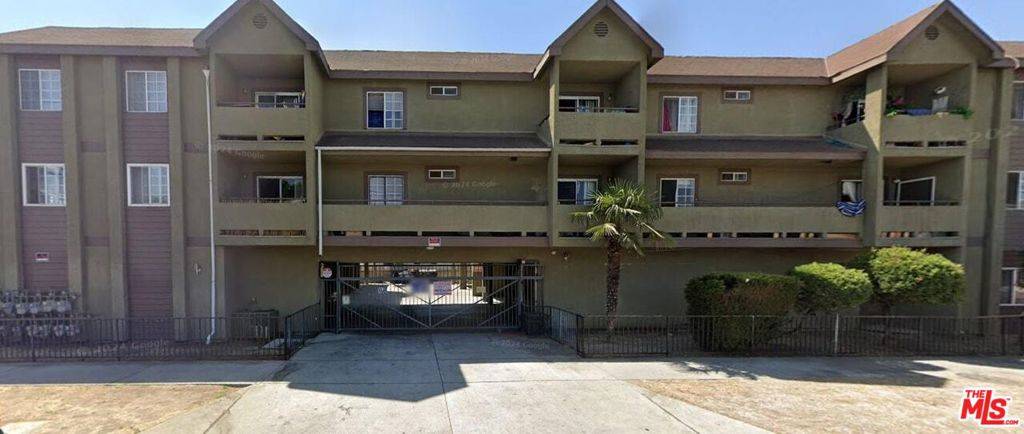 North Hollywood, CA 91605,7756 Laurel Canyon BLVD #14
