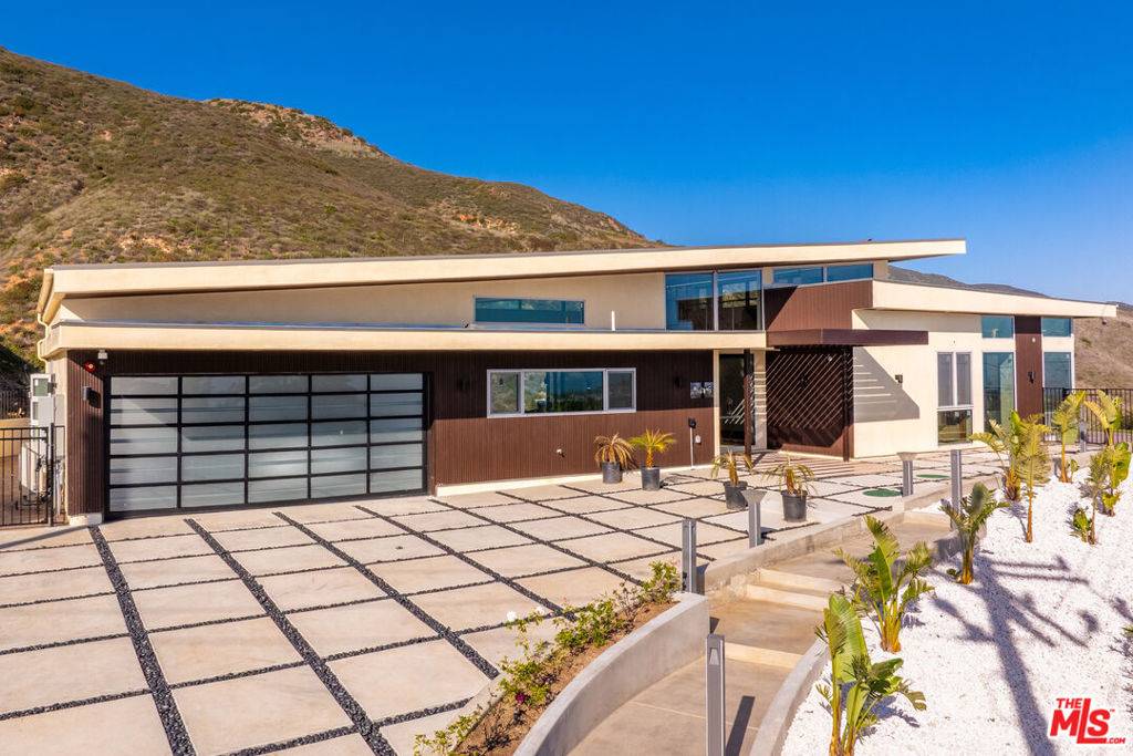 Malibu, CA 90265,5416 Horizon DR