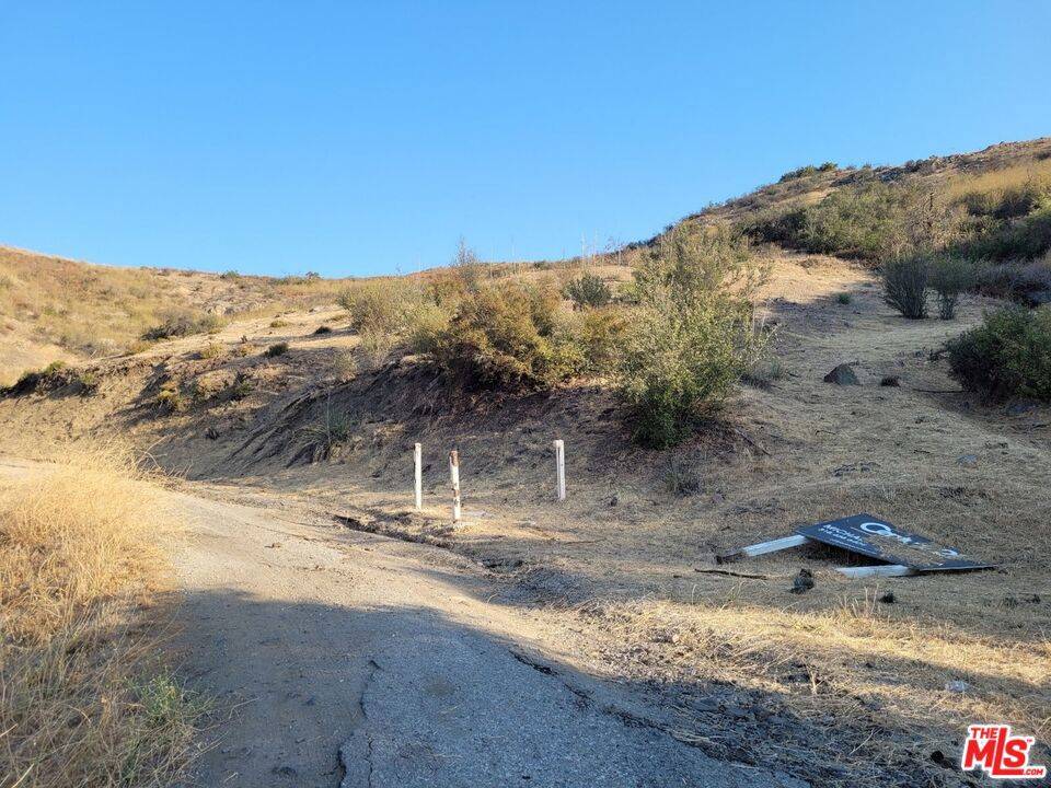 Agoura Hills, CA 91301,0 Canyon WAY