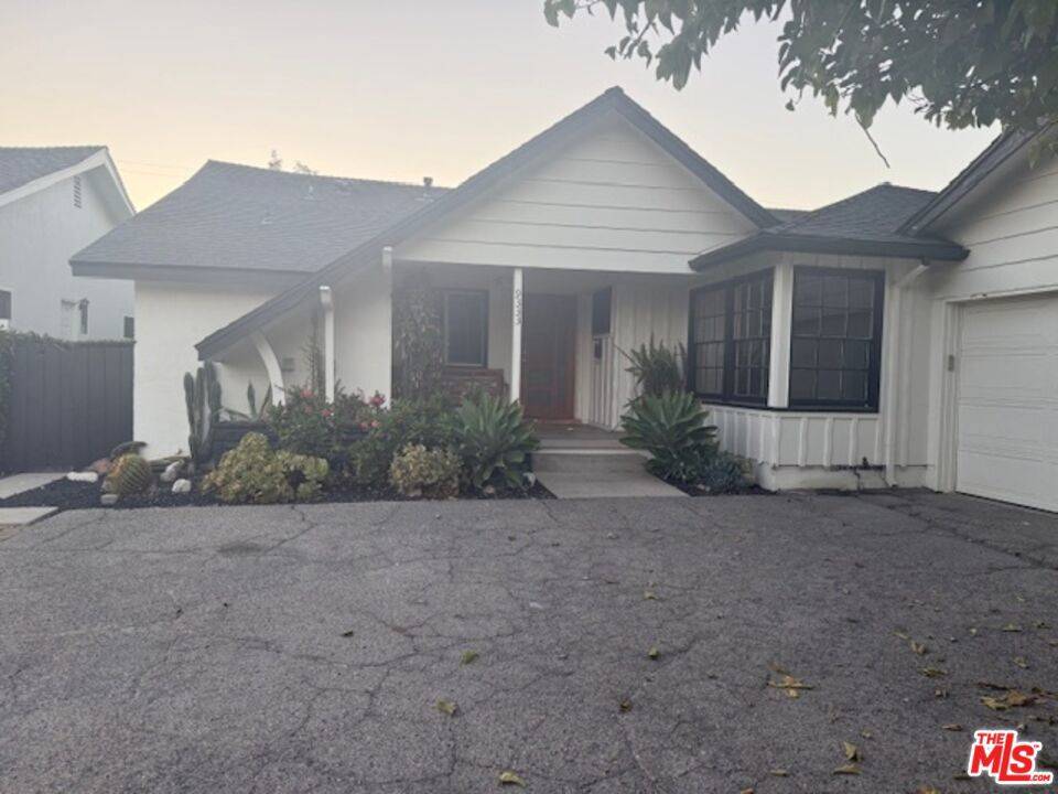 North Hills, CA 91343,9333 Swinton AVE