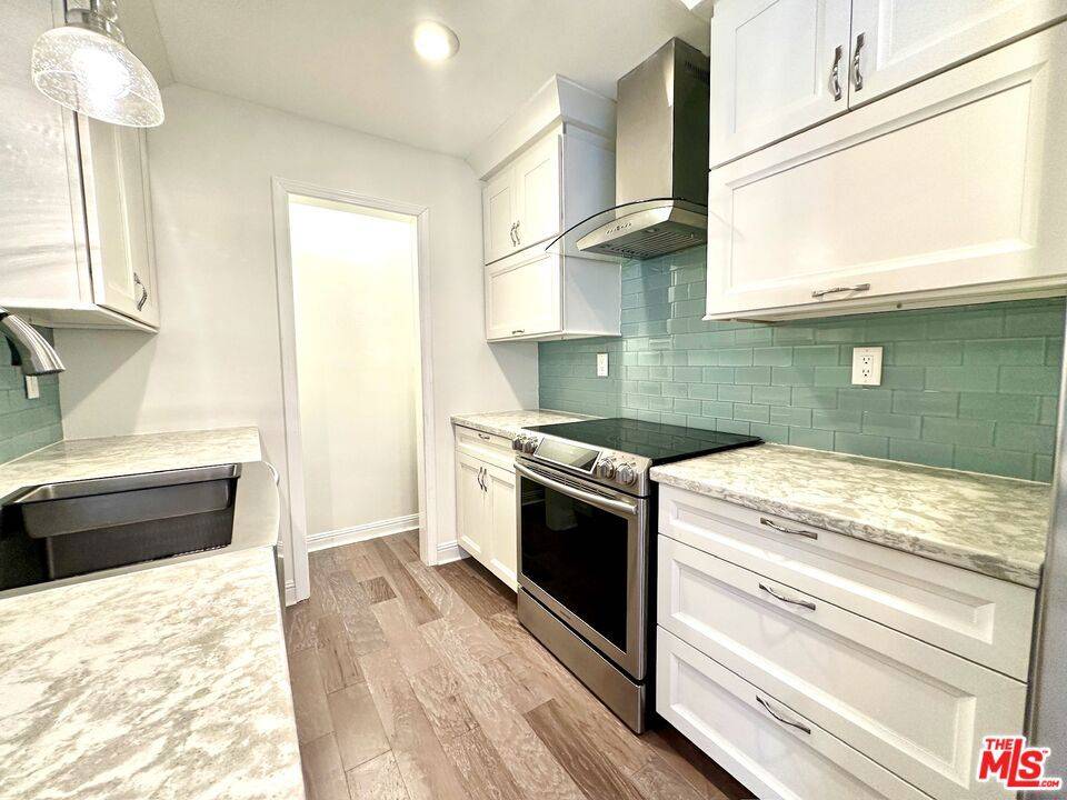 Los Angeles, CA 90035,1515 S Beverly DR #306