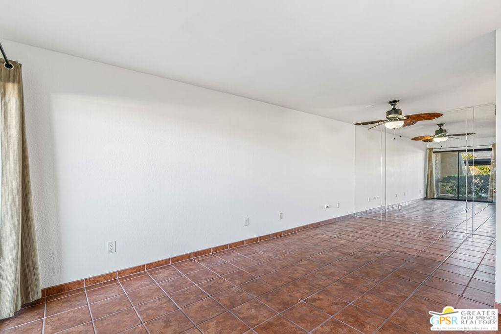 Palm Springs, CA 92262,675 N Los Felices CIR #110