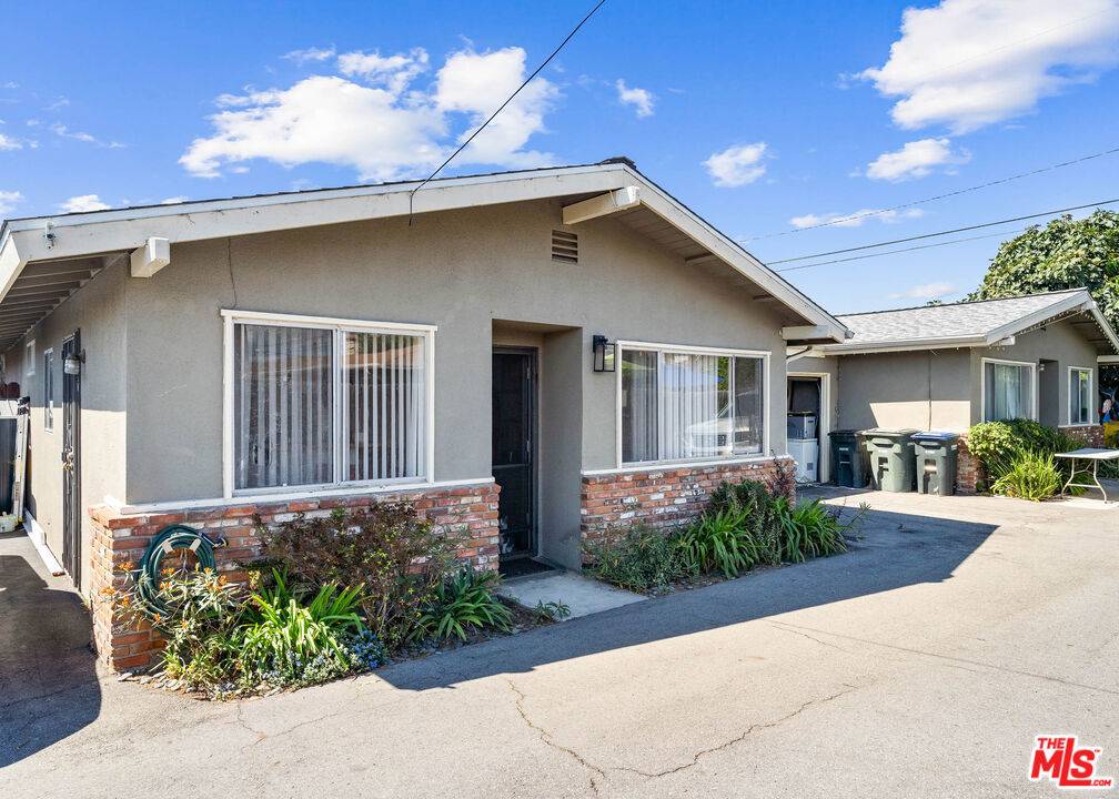 Costa Mesa, CA 92627,2383 Orange AVE