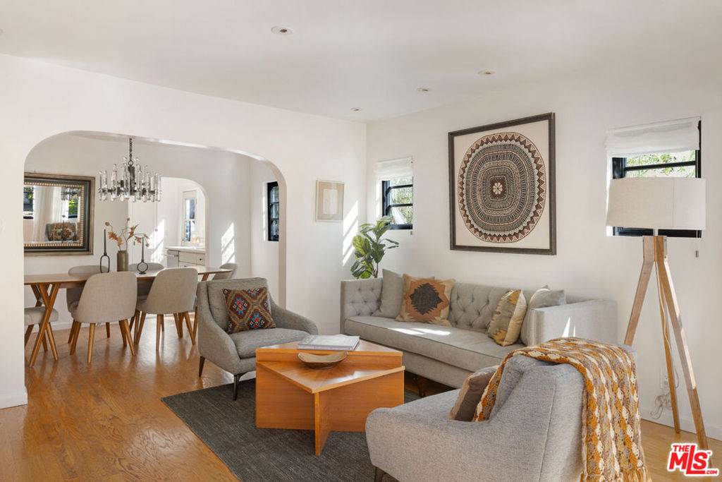 Los Angeles, CA 90026,3117 Berkeley AVE