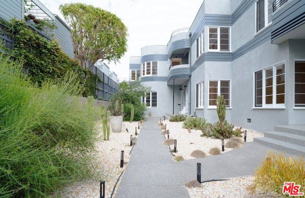 Santa Monica, CA 90403,1021 17th ST #A