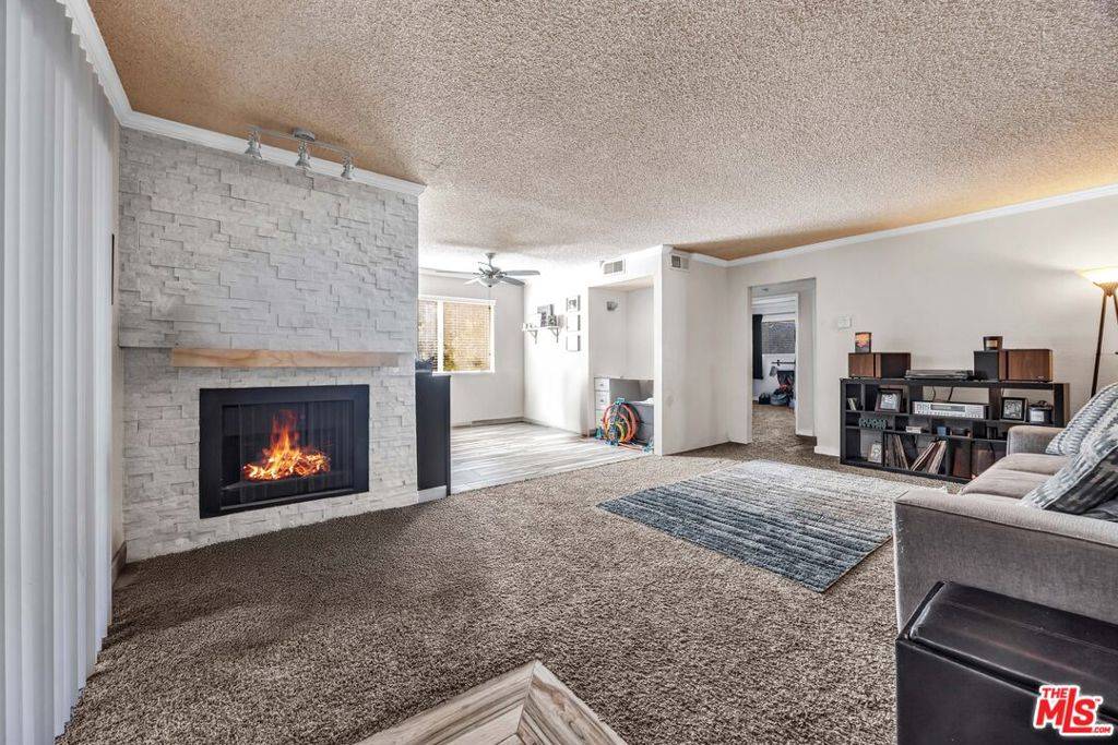 Sherman Oaks, CA 91423,12940 Riverside DR #108