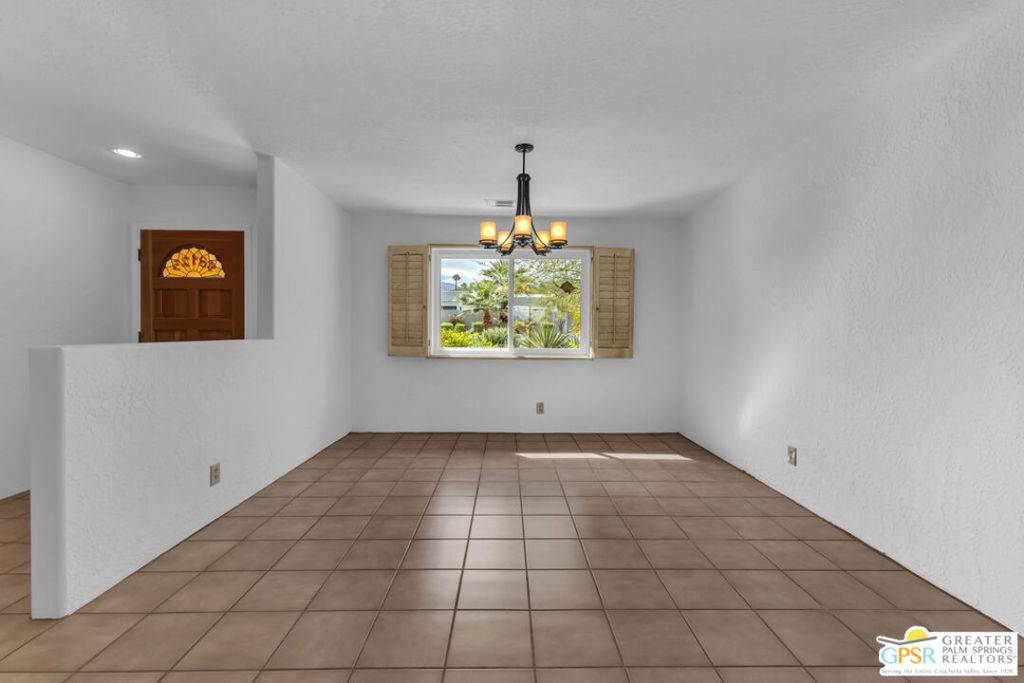 Palm Desert, CA 92260,48125 Anita CIR