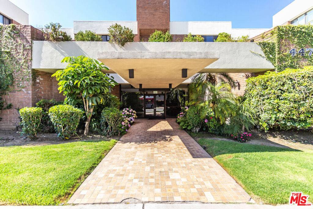 Los Angeles, CA 90010,4477 Wilshire BLVD #203