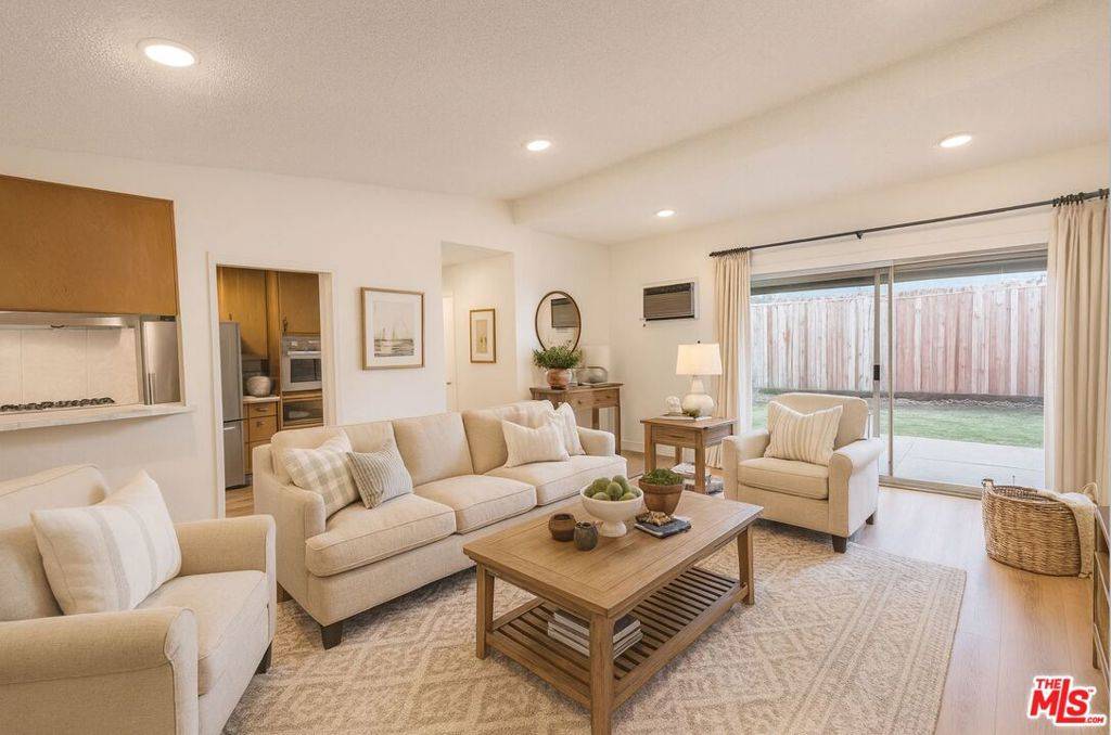 Studio City, CA 91604,12958 Valleyheart DR #2