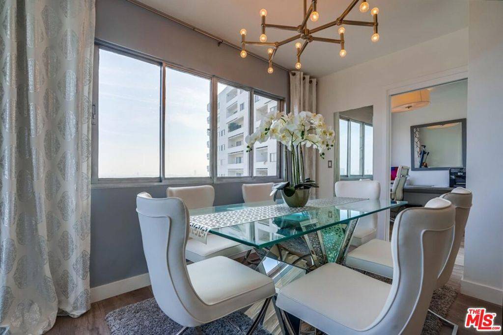 Los Angeles, CA 90046,7250 FRANKLIN AVE #802