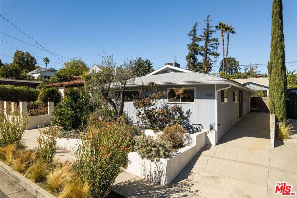 Los Angeles, CA 90027,4209 Clayton AVE