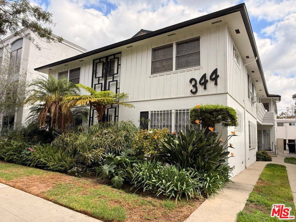 Beverly Hills, CA 90212,344 S Elm DR