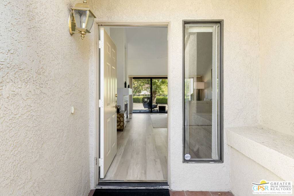 Palm Desert, CA 92211,41550 Palmetto LN