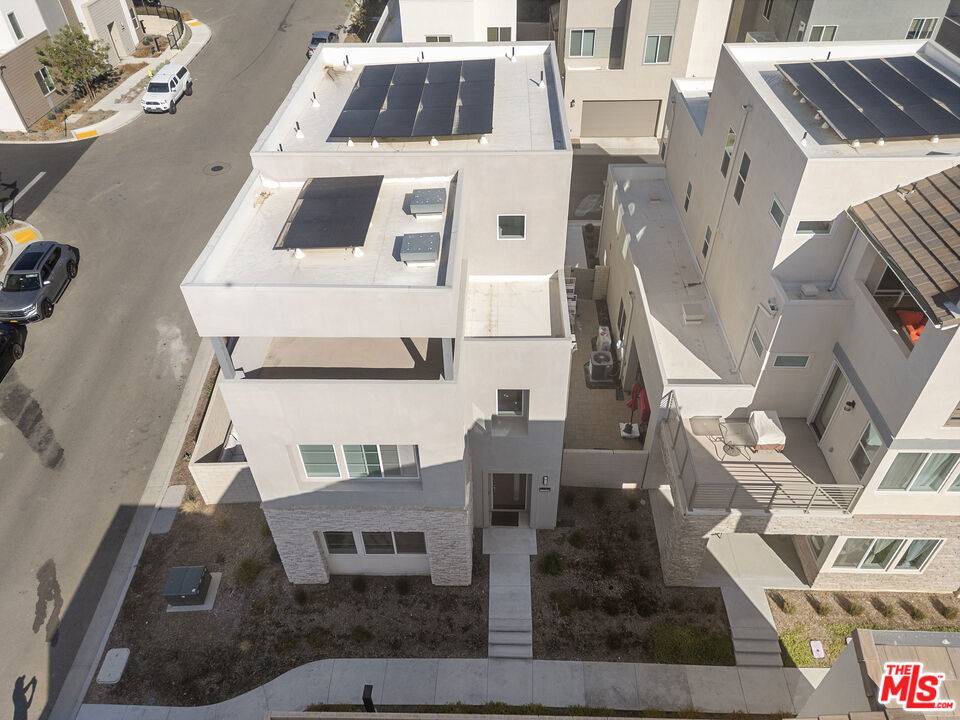 Valencia, CA 91381,26666 Beartown Lane