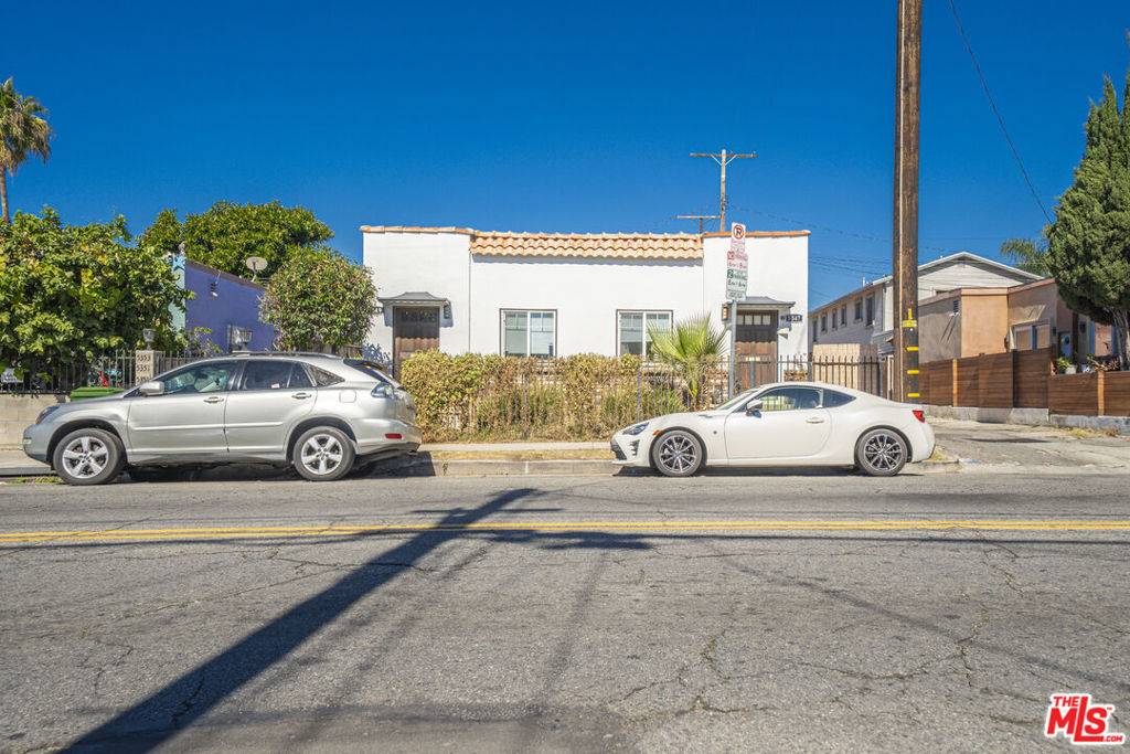 Los Angeles, CA 90029,5347 Fountain AVE