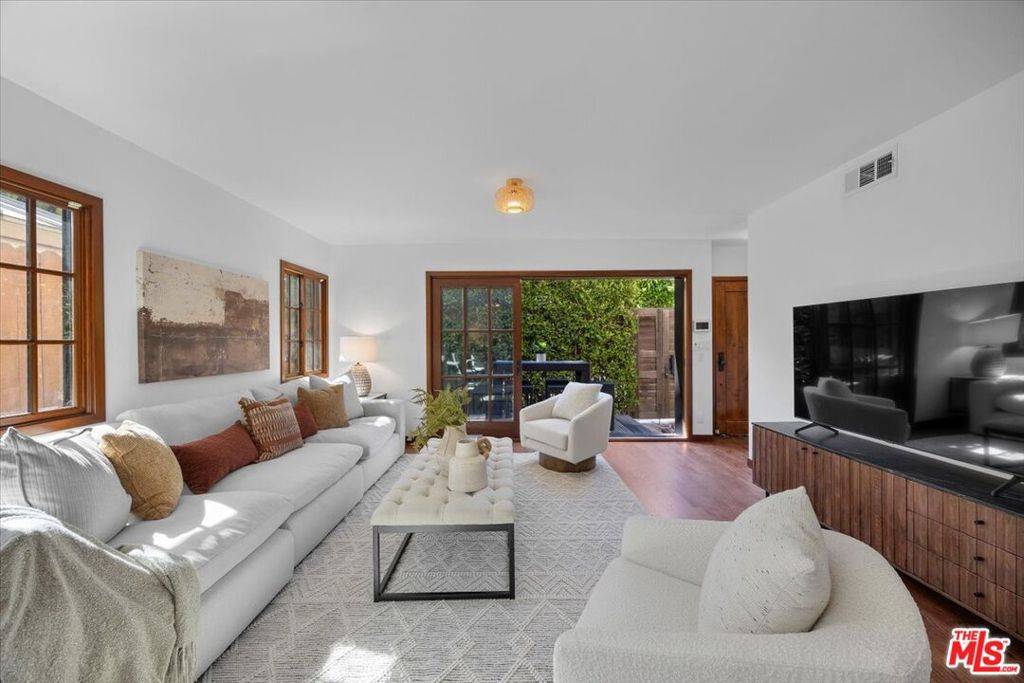 Venice, CA 90291,2504 Ocean AVE