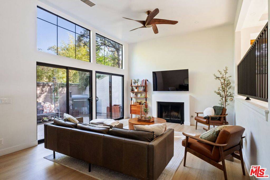 Pasadena, CA 91101,207 S Oakland AVE #A