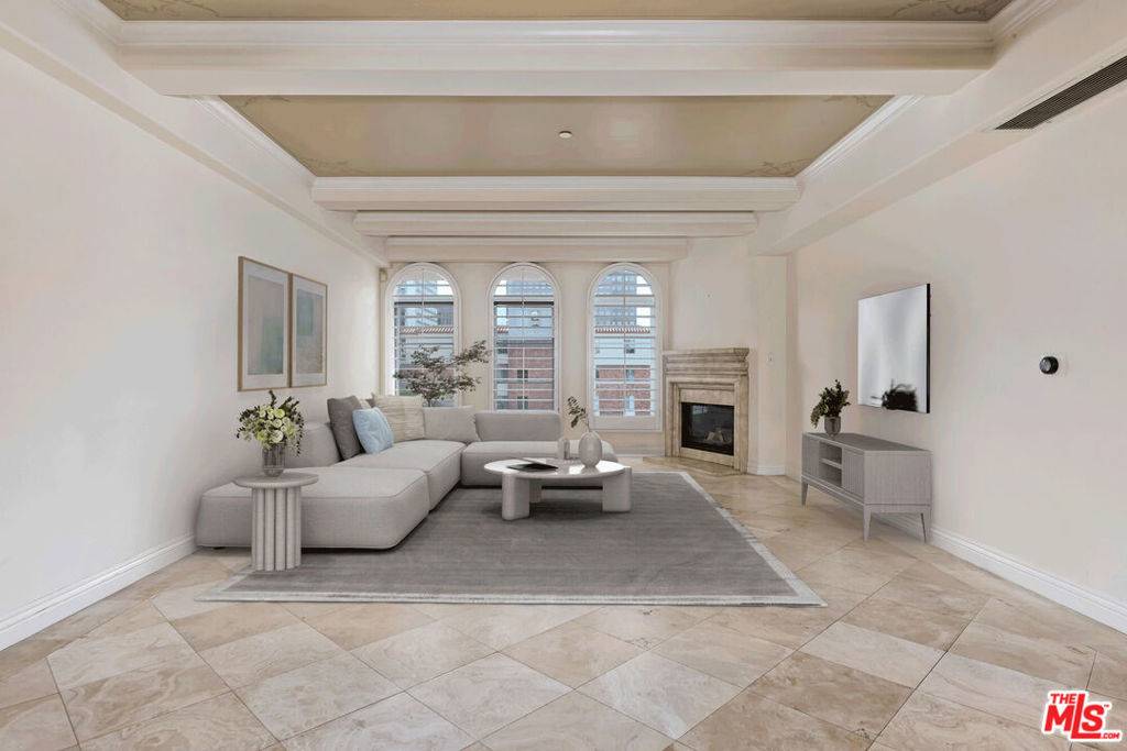 Los Angeles, CA 90024,10795 Wilshire BLVD #403