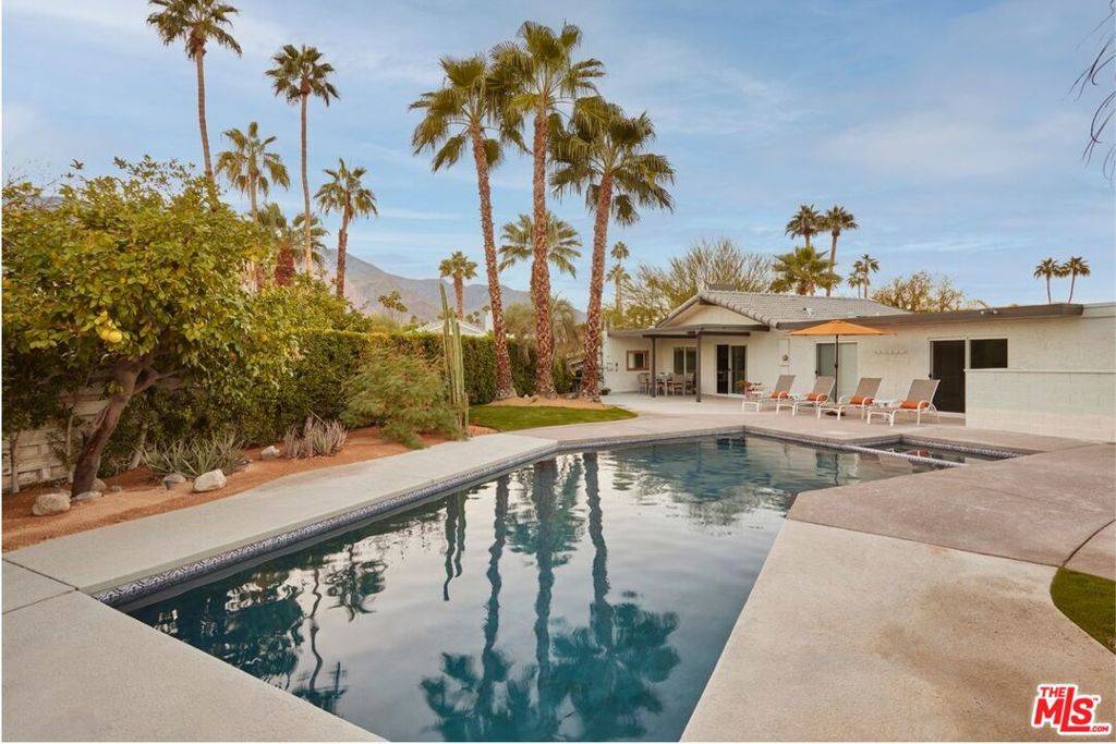 Palm Springs, CA 92262,2291 E Calle Papagayo
