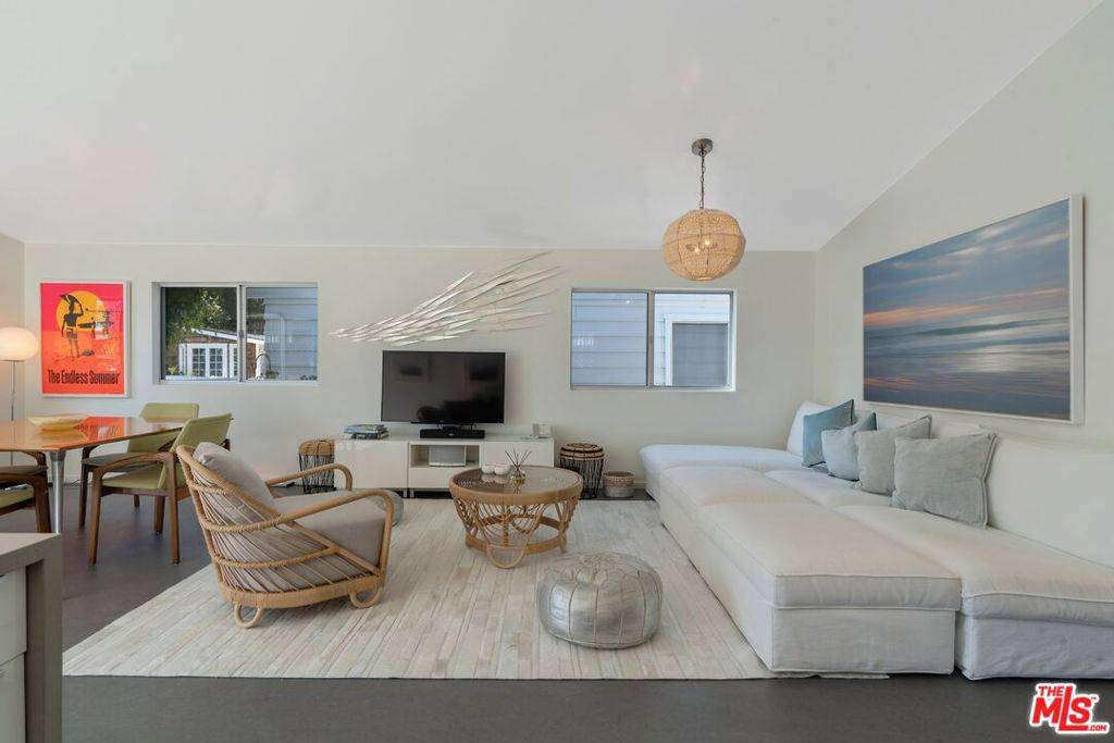 Malibu, CA 90265,29 Paradise Cove RD