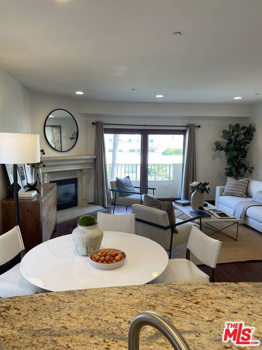 Los Angeles, CA 90025,1215 Armacost AVE #302