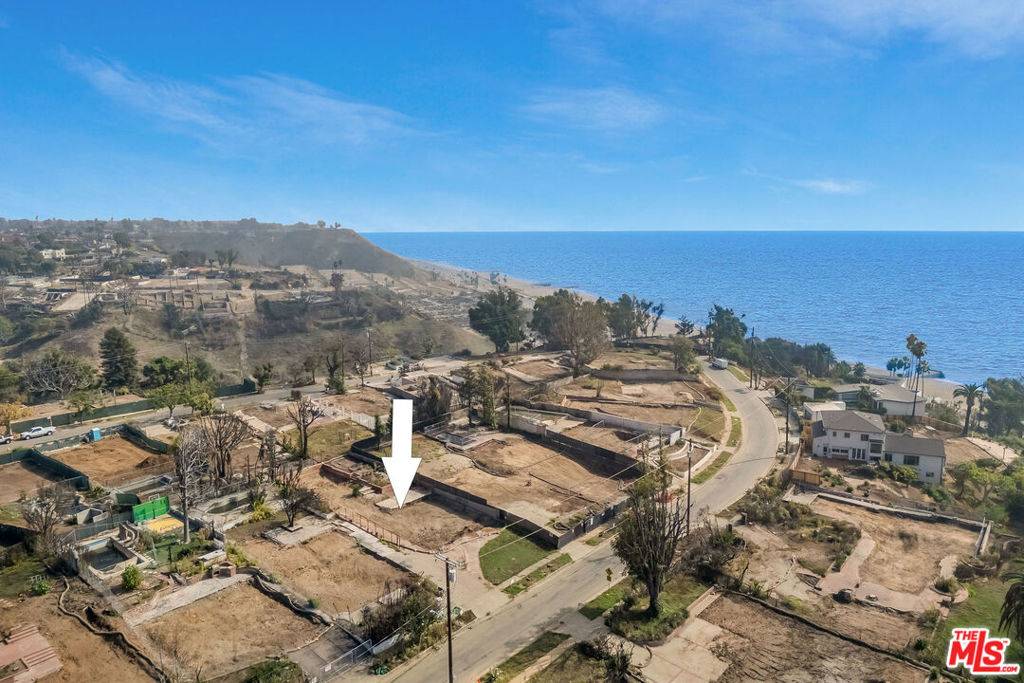 Pacific Palisades, CA 90272,340 N Las Casas AVE