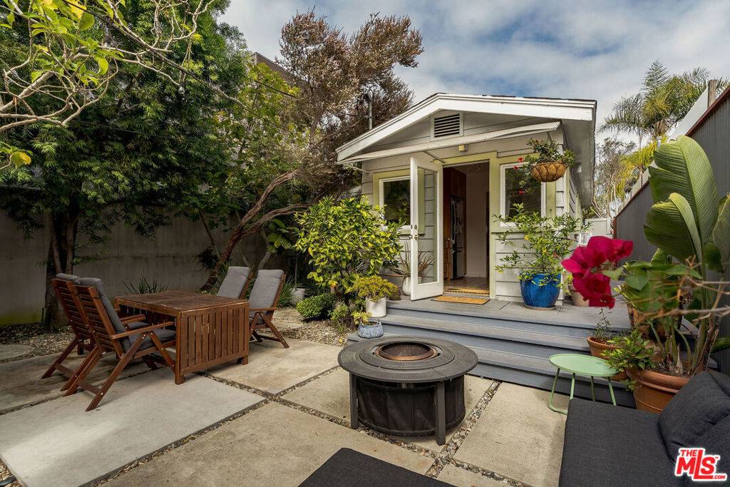 Venice, CA 90291,538 Altair PL