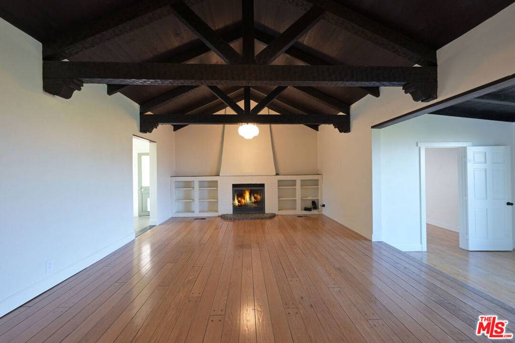 Studio City, CA 91604,11764 Laurelcrest DR