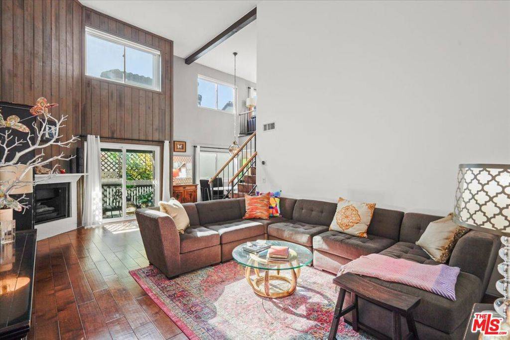 Studio City, CA 91604,12938 Valleyheart DR #11