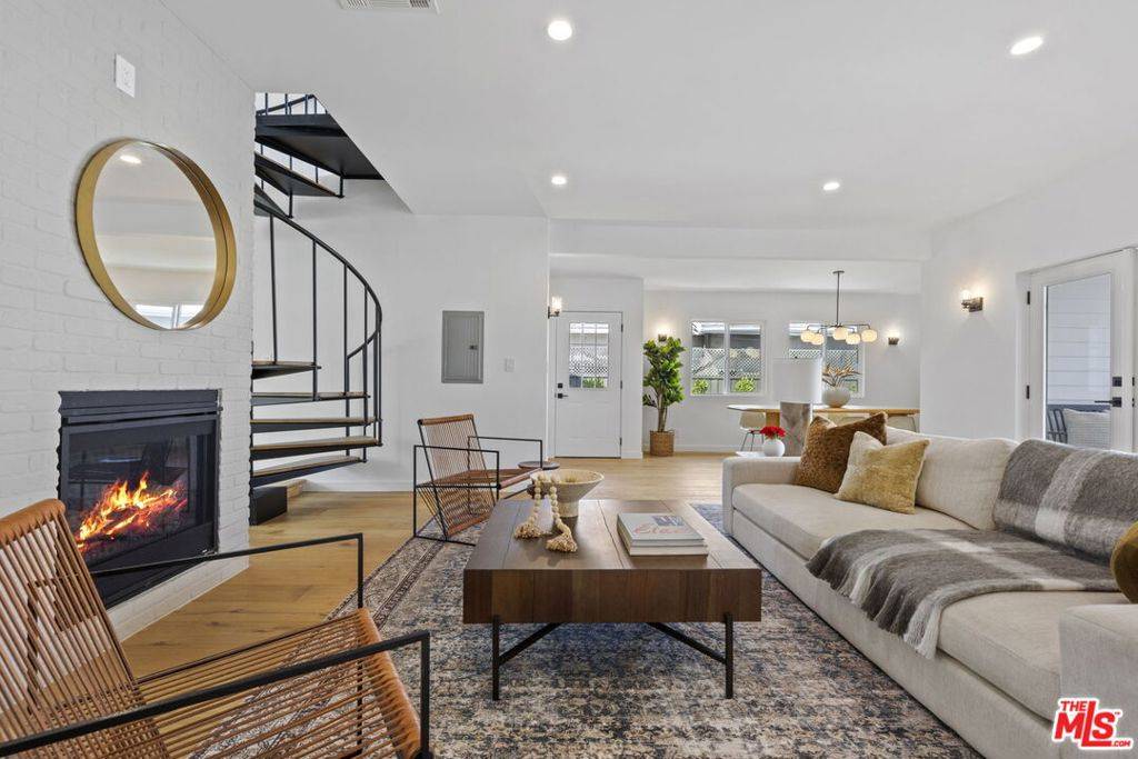 Culver City, CA 90232,3908 Bentley AVE