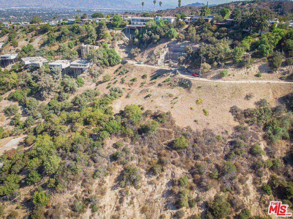 Sherman Oaks, CA 91423,3557 Oakfield