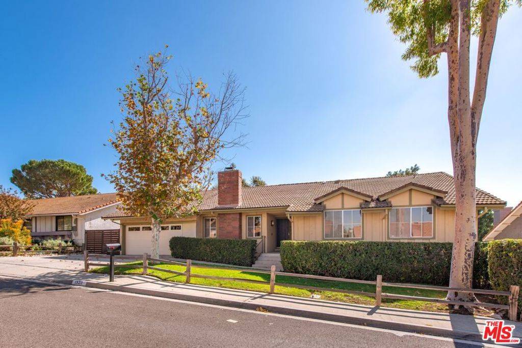 Simi Valley, CA 93065,1320 Nonchalant DR