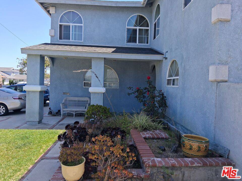 Carson, CA 90746,19603 Enslow DR