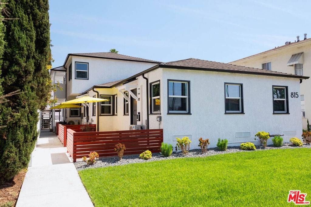 Glendale, CA 91202,815 W Glenoaks BLVD