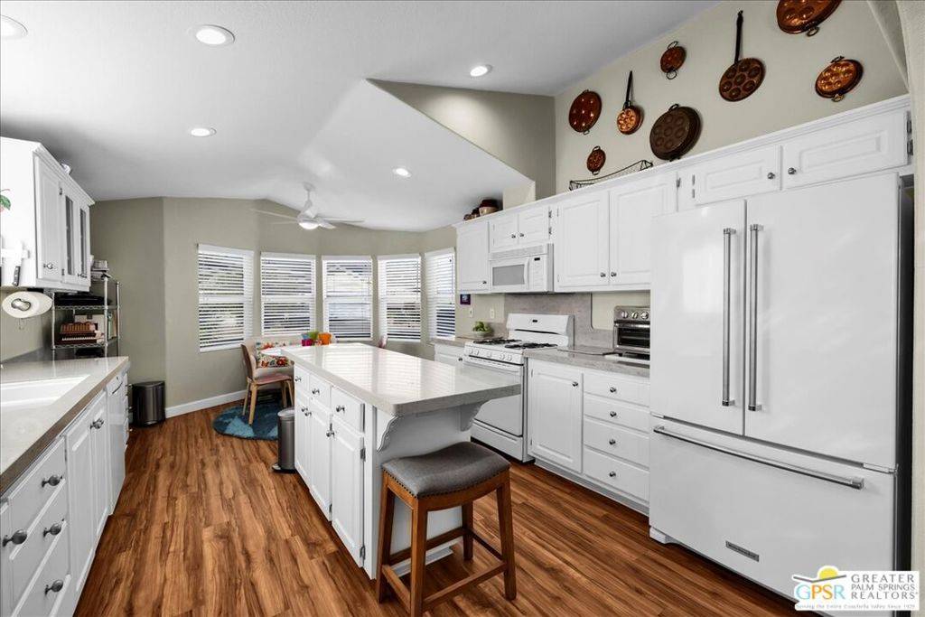 Desert Hot Springs, CA 92240,15300 Palm DR #152