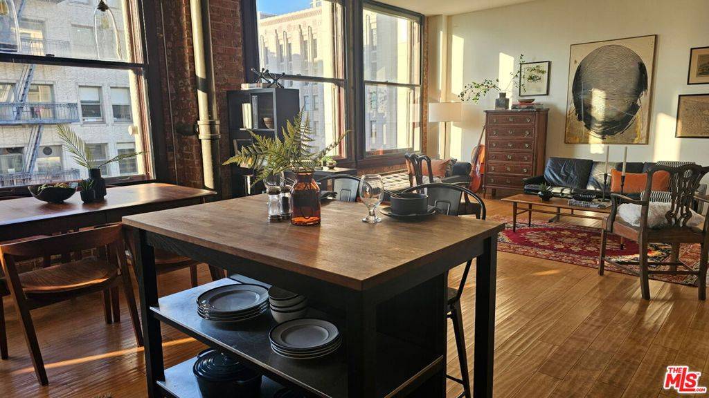 Los Angeles, CA 90013,460 S Spring ST #1015