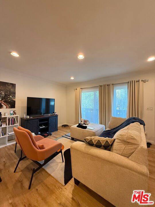 Torrance, CA 90502,1123 Sepulveda BLVD #J203