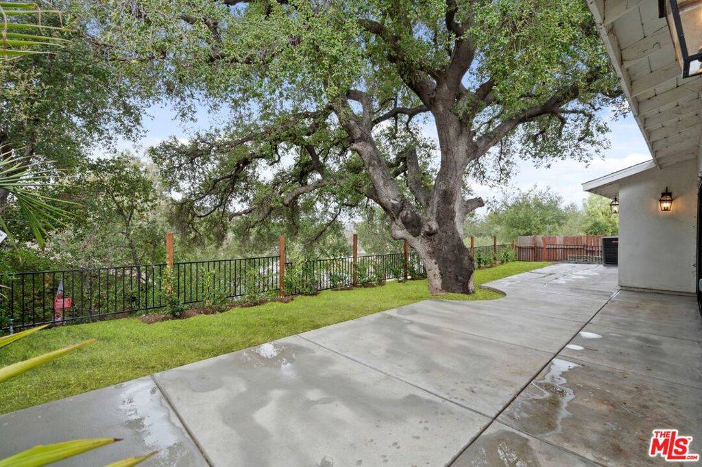 Calabasas, CA 91302,3549 Elm DR