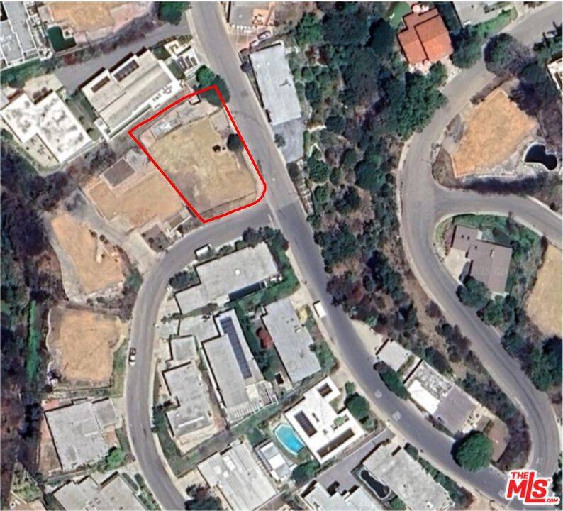 Pacific Palisades, CA 90272,1103 Lachman LN