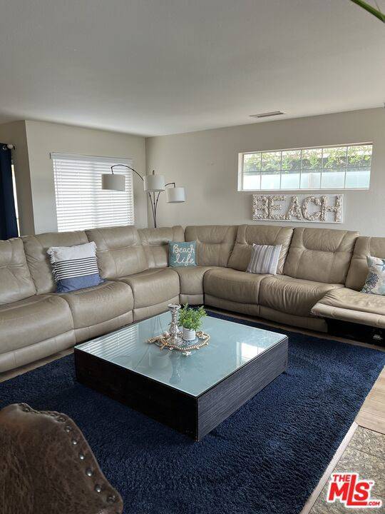 Newport Beach, CA 92661,613 E Balboa BLVD #A