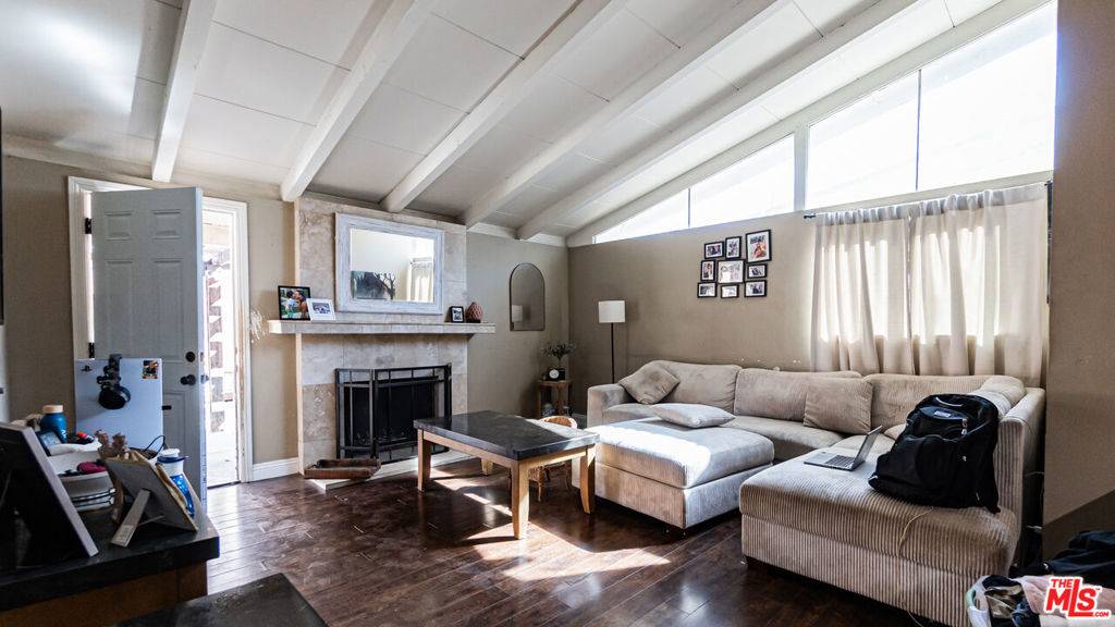 Whittier, CA 90605,14017 Hawes ST