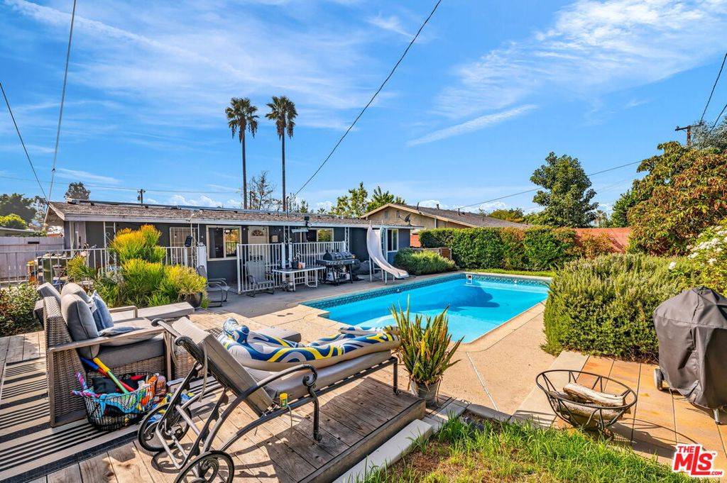 Azusa, CA 91702,18347 E Bellefont DR