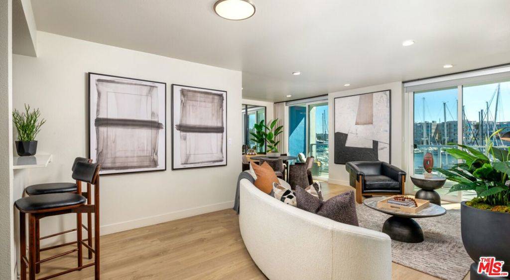 Marina Del Rey, CA 90292,13900 Panay WAY #SR-217