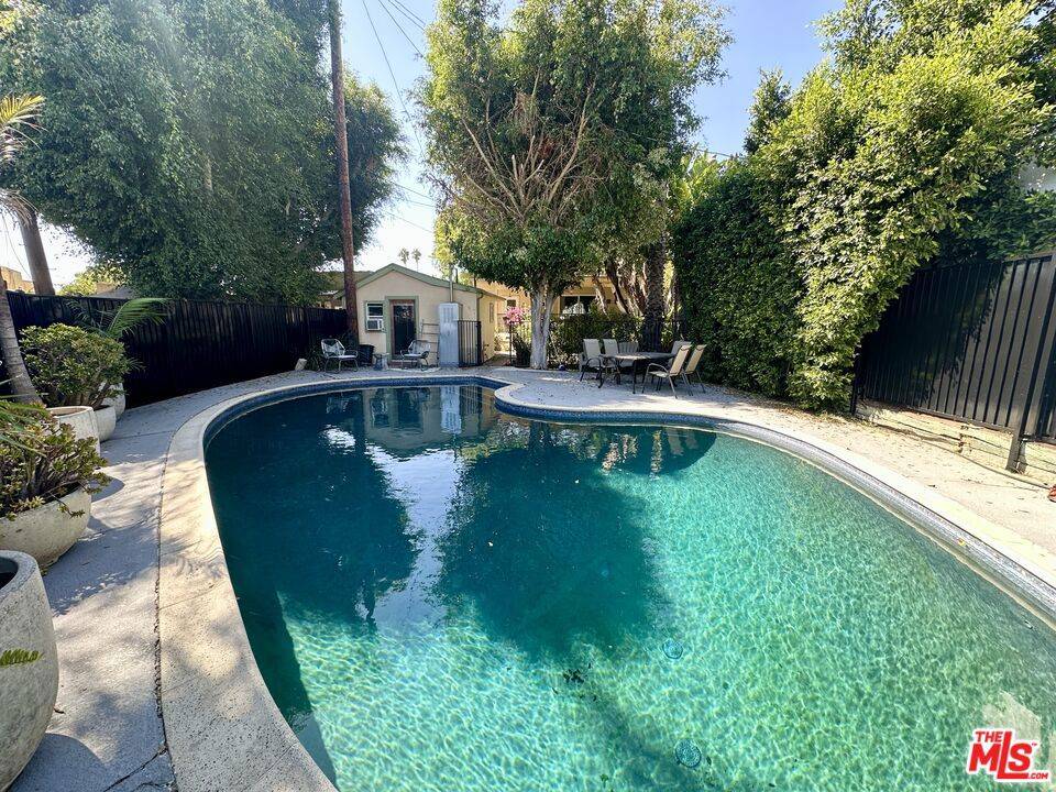 West Hollywood, CA 90046,1246 N Genesee AVE