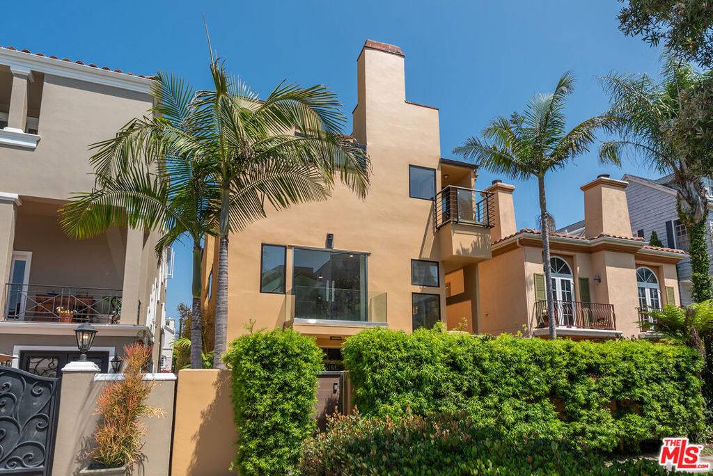 Marina Del Rey, CA 90292,117 Ketch MALL