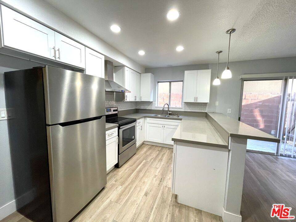 Inglewood, CA 90302,810 Edgewood ST #103