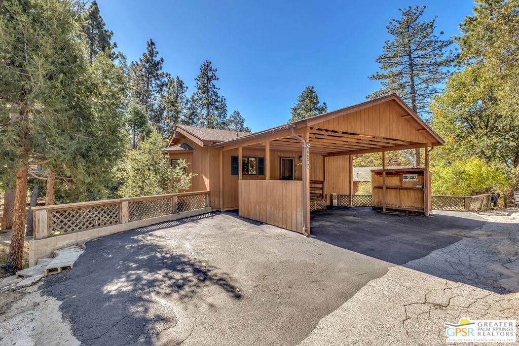 Idyllwild, CA 92549,54285 Tahquitz View DR