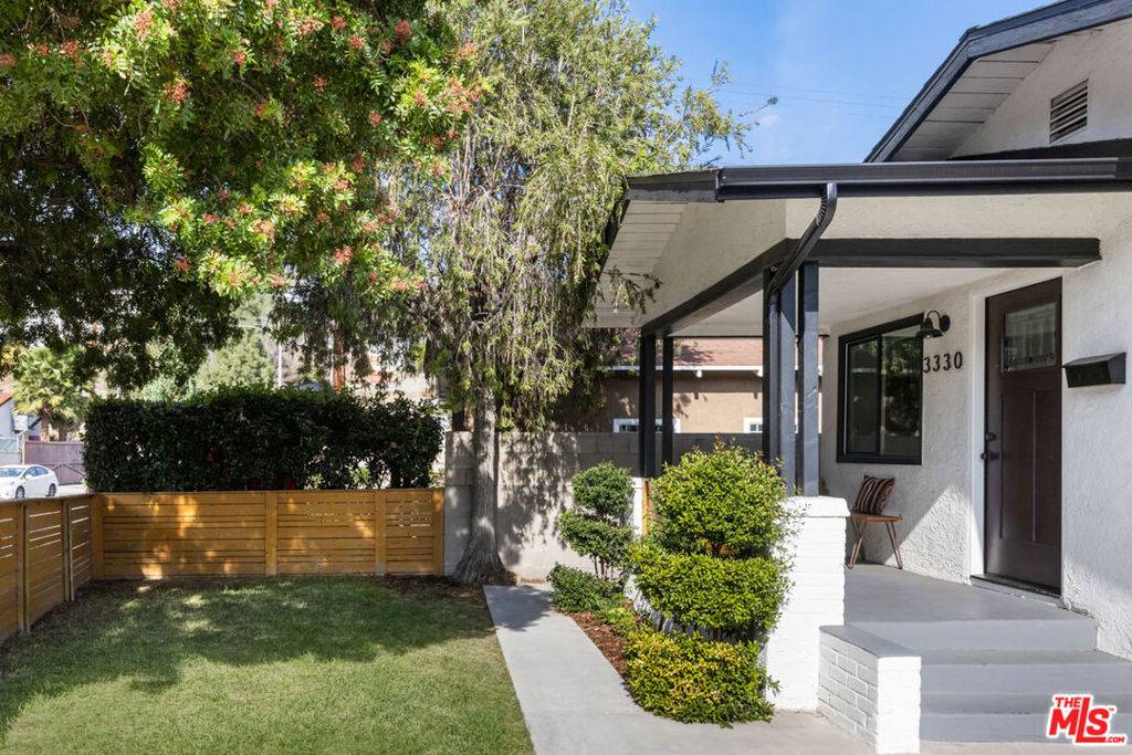 Los Angeles, CA 90032,3330 Minto CT