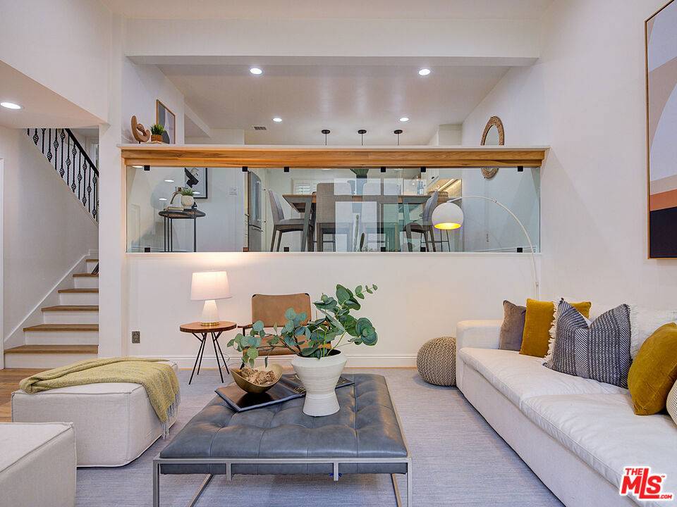 Marina Del Rey, CA 90292,4746 La Villa Marina #A